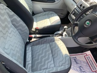 /photos/8717/0dcd2fd3-ec0e-8bc5-72df-638d327b7dce_i320x240.jpg