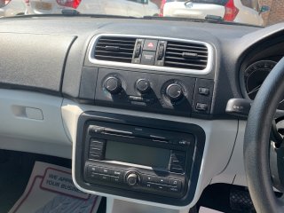 /photos/8717/43030380-4dac-ae77-e810-4729dea768b0_i320x240.jpg