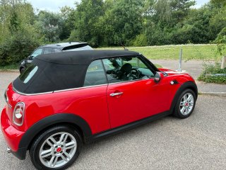 /photos/8717/65e63800-76e4-b7c1-dcd1-79de0b732f15_i320x240.jpg
