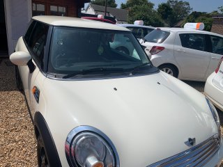 /photos/8717/7151fac3-d52d-388c-7da2-8f123e1ae485_i320x240.jpg