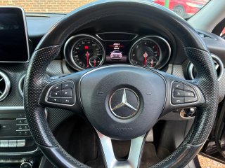/photos/8717/7c1c1c7f-6e47-99a7-dca4-f1f05447eedb_i320x240.jpg