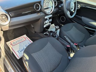 /photos/8717/bcb2622b-9e38-73ab-5eb5-1df013ebc9a9_i320x240.jpg