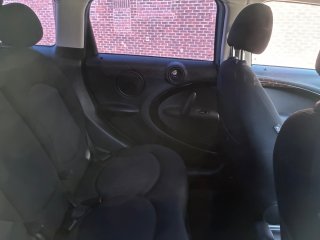 /photos/8717/d599e37b-65d4-774f-6205-3ab19fbbc5cc_i320x240.jpg