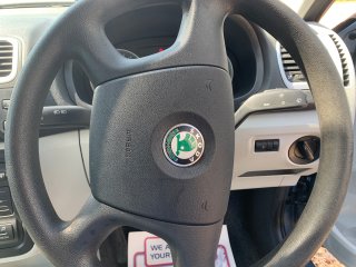 /photos/8717/d864692f-c419-ae4c-5b06-e05d33acd0ee_i320x240.jpg