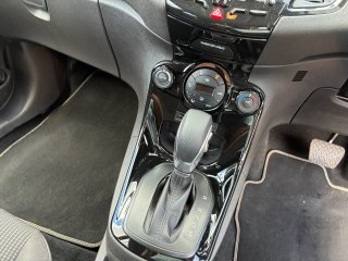 /photos/8717/ffc2a126-cc61-ceab-8e1c-ec7d4337e46e_i320x240.jpg